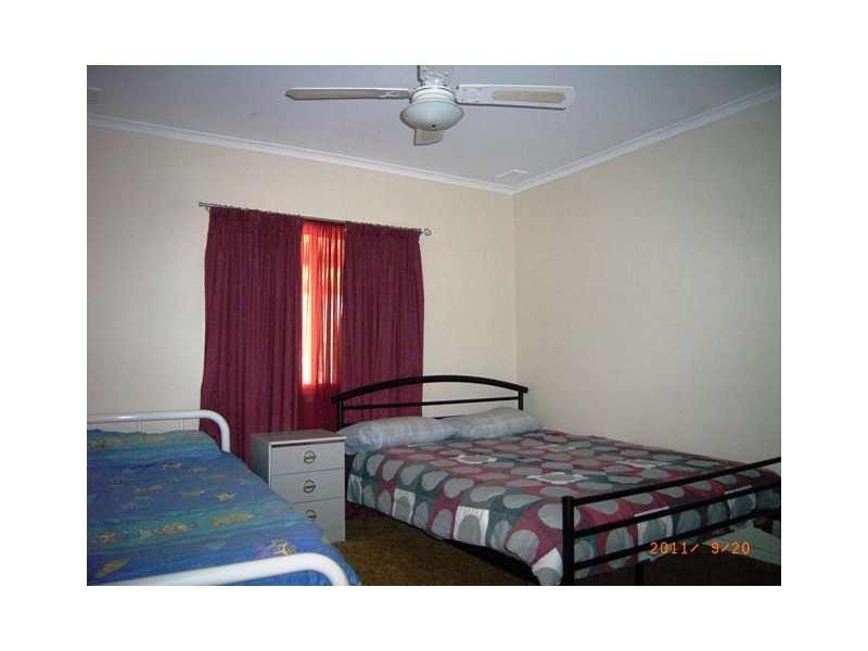 31 Slaughter Street, Three Springs WA 6519