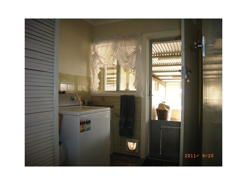 31 Slaughter Street, Three Springs WA 6519