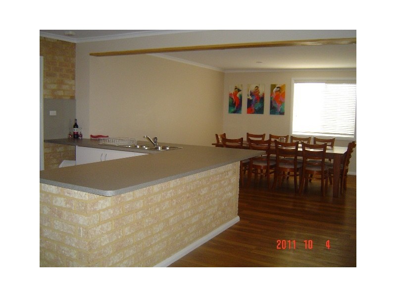 4 Hope Street, Port Denison WA 6525