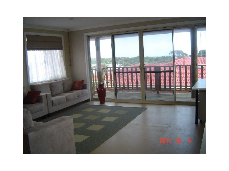 4 Hope Street, Port Denison WA 6525