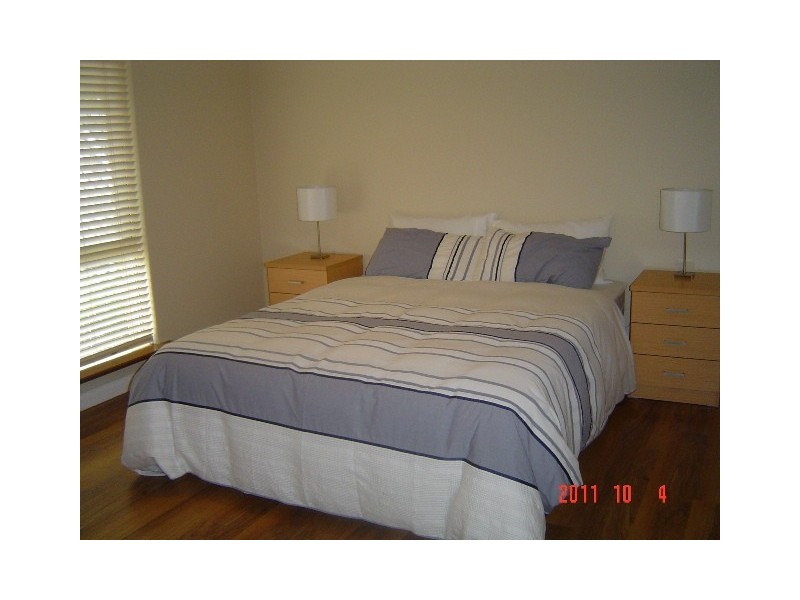 4 Hope Street, Port Denison WA 6525