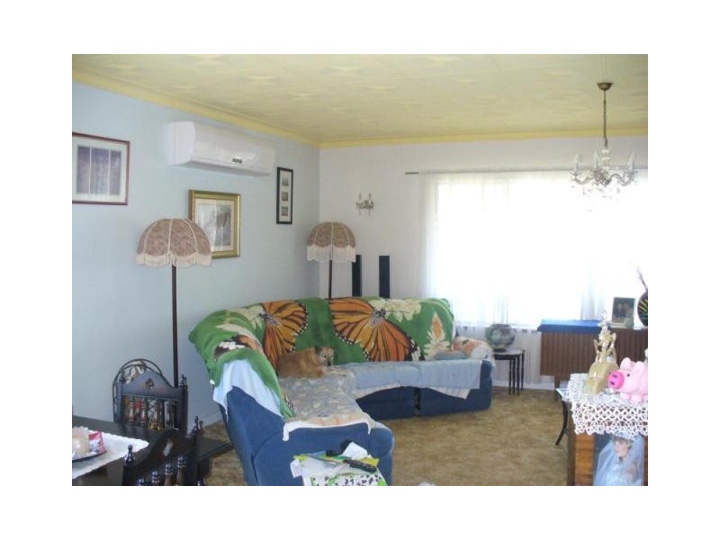 6 Healy St, Port Denison WA 6525