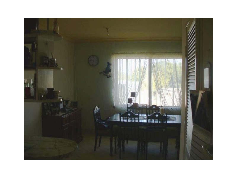 6 Healy St, Port Denison WA 6525