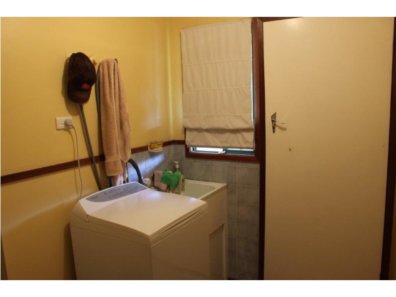 32 Ocean Drive, Port Denison WA 6525