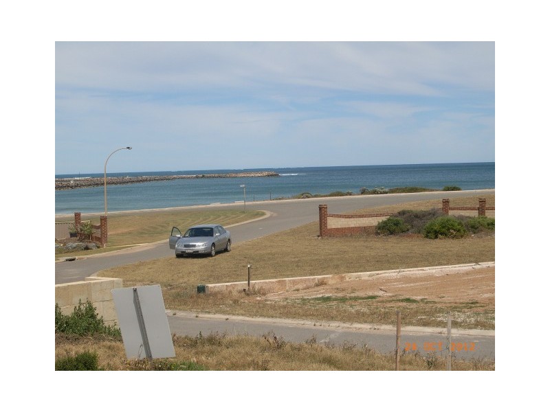 9 Marina Heights, Port Denison WA 6525