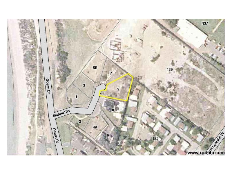 9 Marina Heights, Port Denison WA 6525