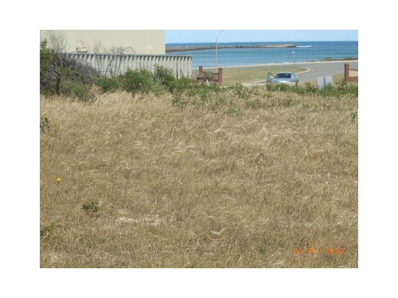 9 Marina Heights, Port Denison WA 6525