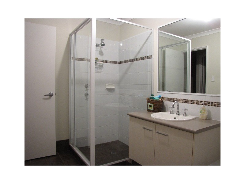 102 Brennand Road, Dongara WA 6525