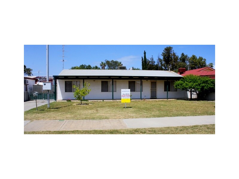 23 Church St, Dongara WA 6525