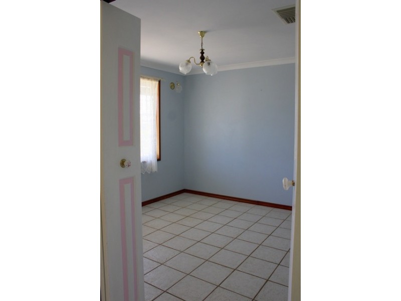 23 Church St, Dongara WA 6525