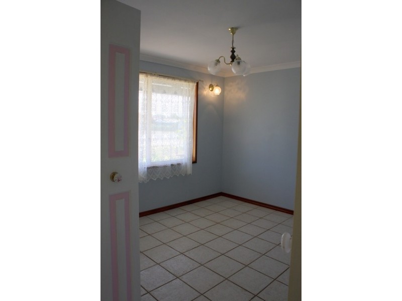 23 Church St, Dongara WA 6525