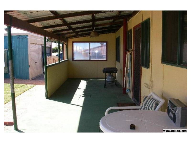 32 Ocean Drive, Port Denison WA 6525