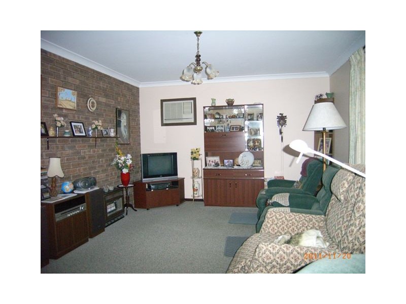 21 Waldeck St, Dongara WA 6525