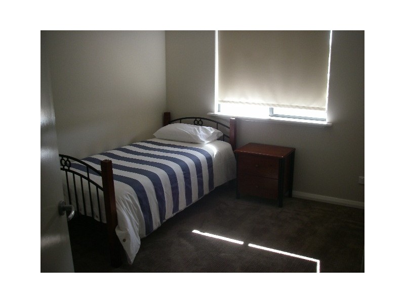 9/129 Point Leander Drive, Port Denison WA 6525