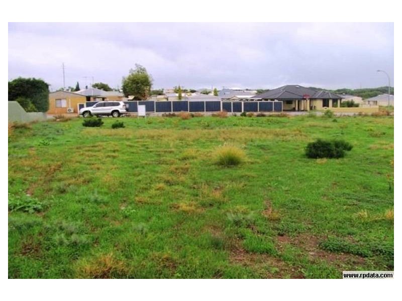 19 Delmage Street, Dongara WA 6525