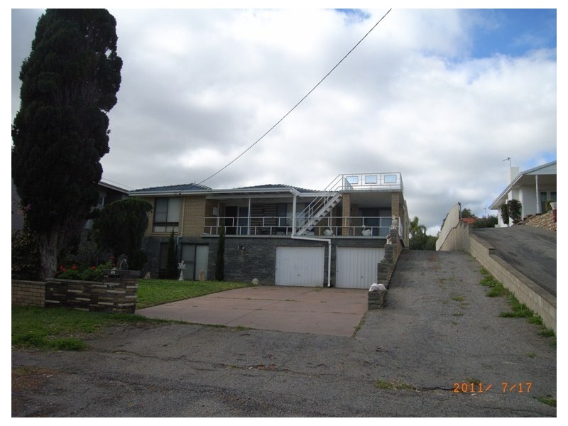 31 Hampton St, Port Denison WA 6525