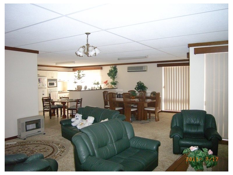 31 Hampton St, Port Denison WA 6525