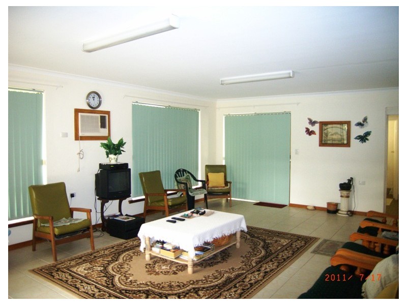 31 Hampton St, Port Denison WA 6525