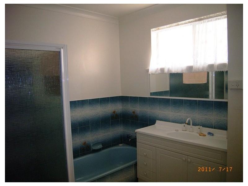 31 Hampton St, Port Denison WA 6525