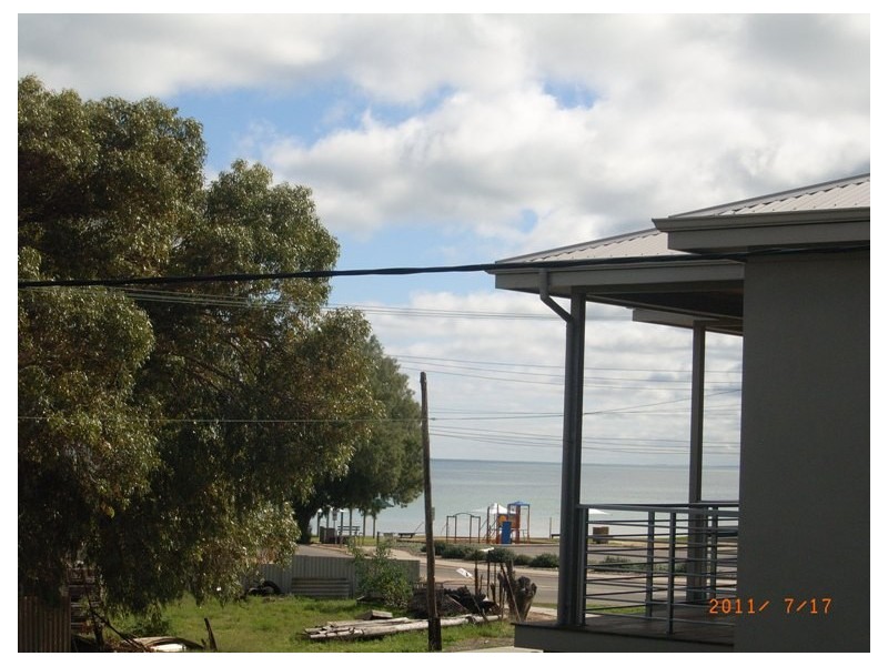 31 Hampton St, Port Denison WA 6525