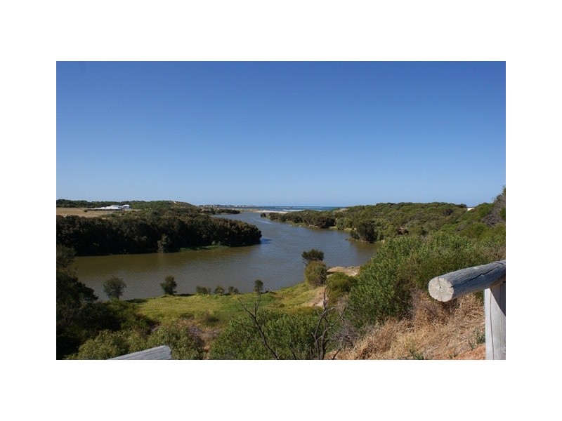 31 Church Street, Dongara WA 6525