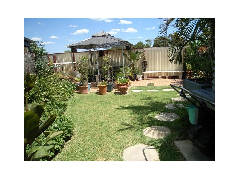 23/50 Waldeck St, Dongara WA 6525