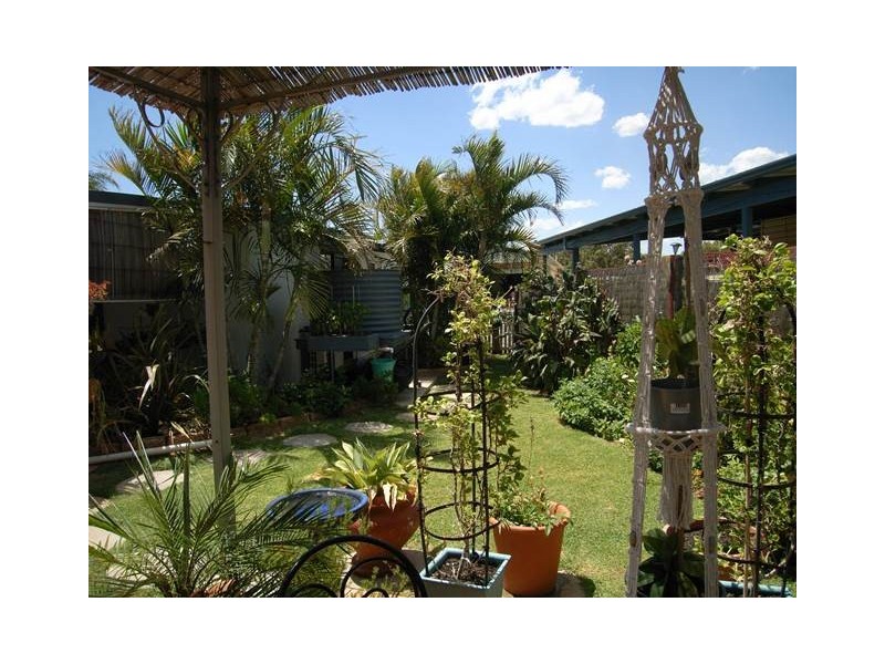 23/50 Waldeck St, Dongara WA 6525