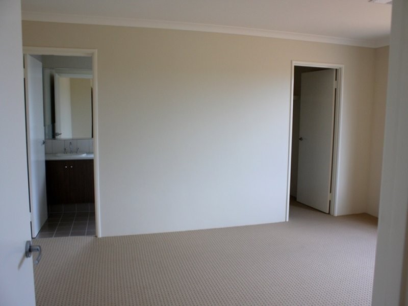 39 Premier Circle, Dongara WA 6525