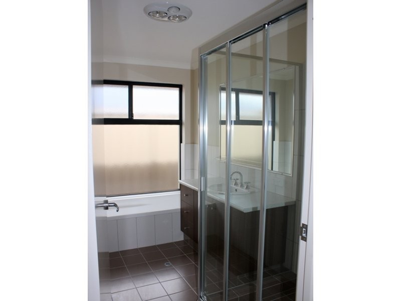 39 Premier Circle, Dongara WA 6525