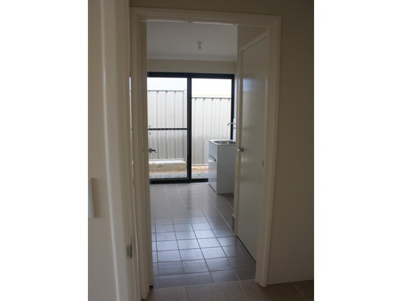 39 Premier Circle, Dongara WA 6525