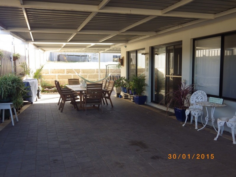 39 Premier Circle, Dongara WA 6525