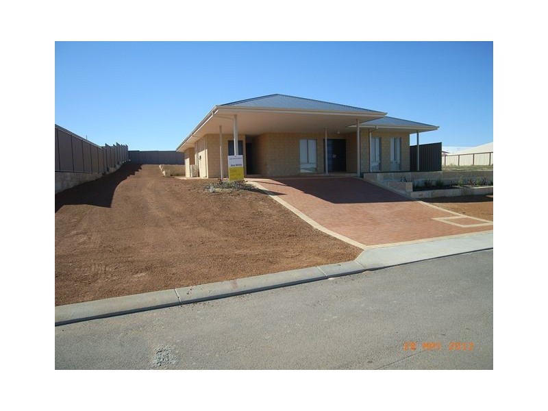 41 Premier Circle, Dongara WA 6525