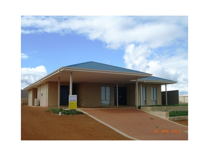 41 Premier Circle, Dongara WA 6525