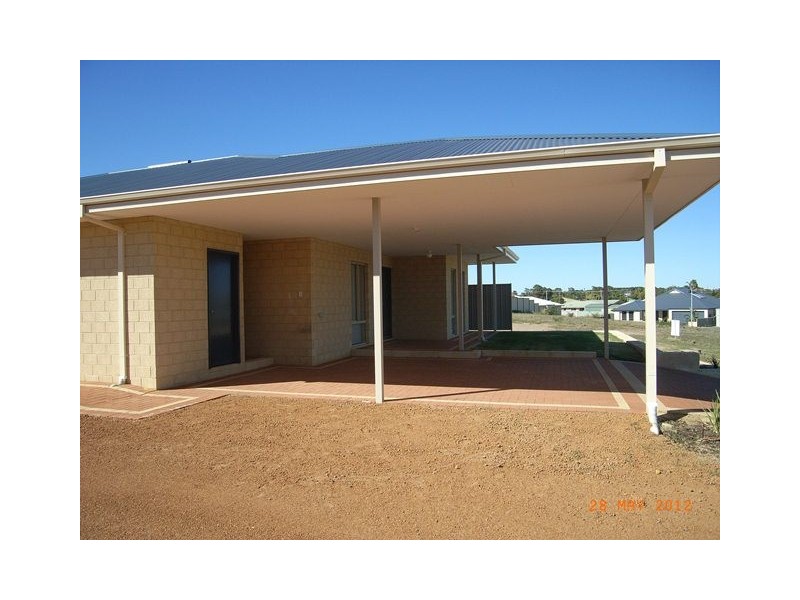 41 Premier Circle, Dongara WA 6525