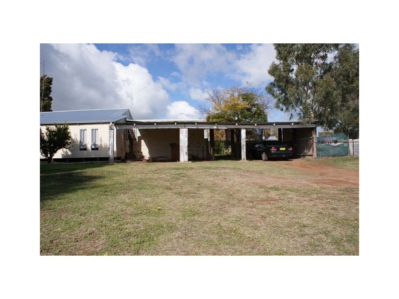 13-15 Victoria Road, Mingenew WA 6522