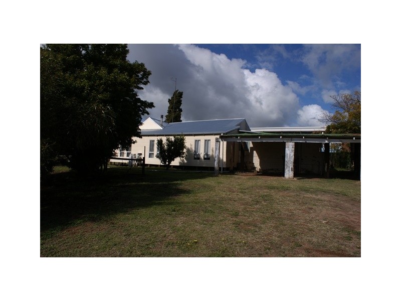 13-15 Victoria Road, Mingenew WA 6522