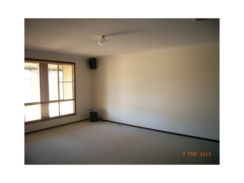 15 Gooch Street, Three Springs WA 6519