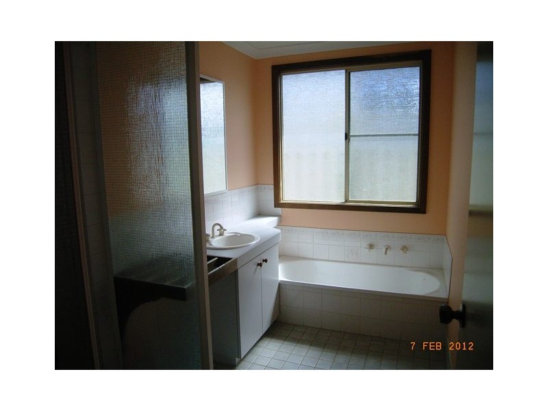 15 Gooch Street, Three Springs WA 6519