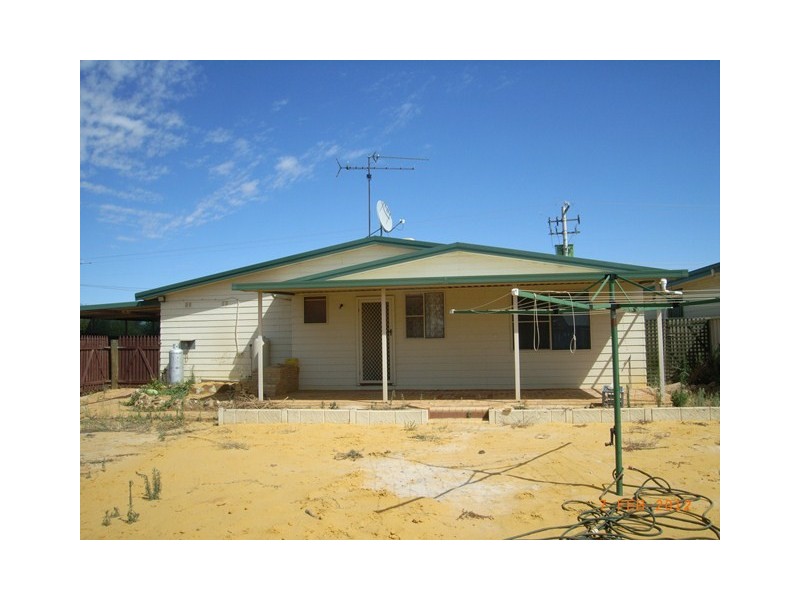 15 Gooch Street, Three Springs WA 6519