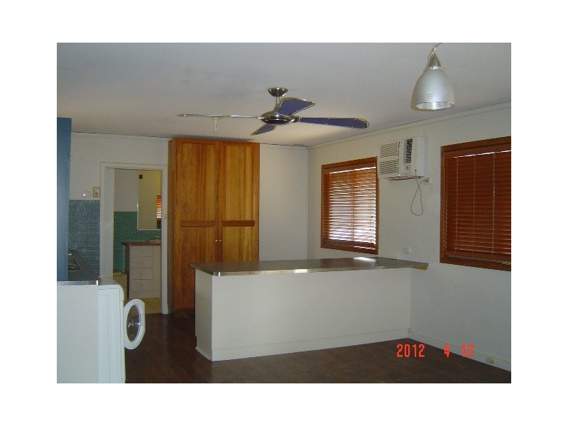 60 Hampton St, Port Denison WA 6525