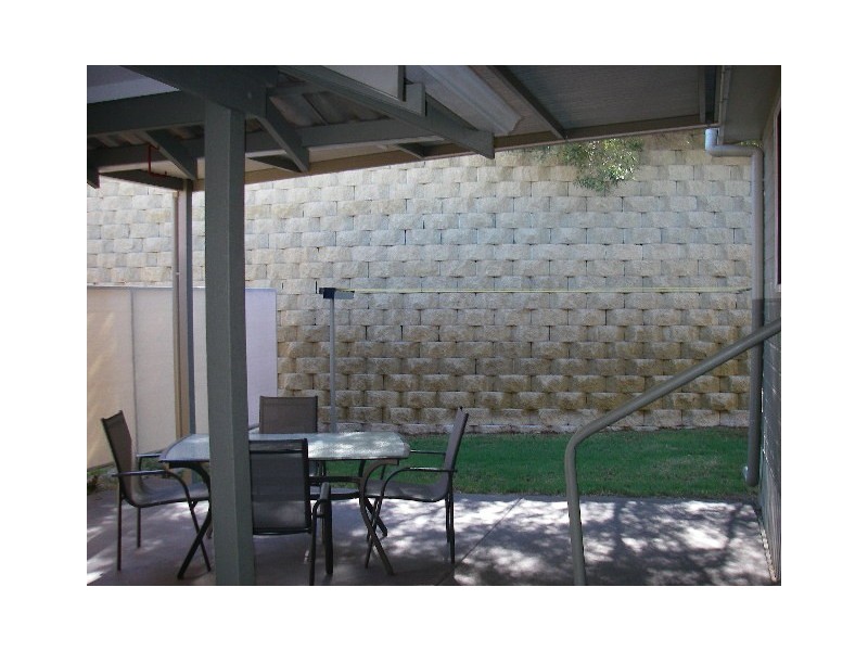 9/123 Point Leander Drive, Port Denison WA 6525