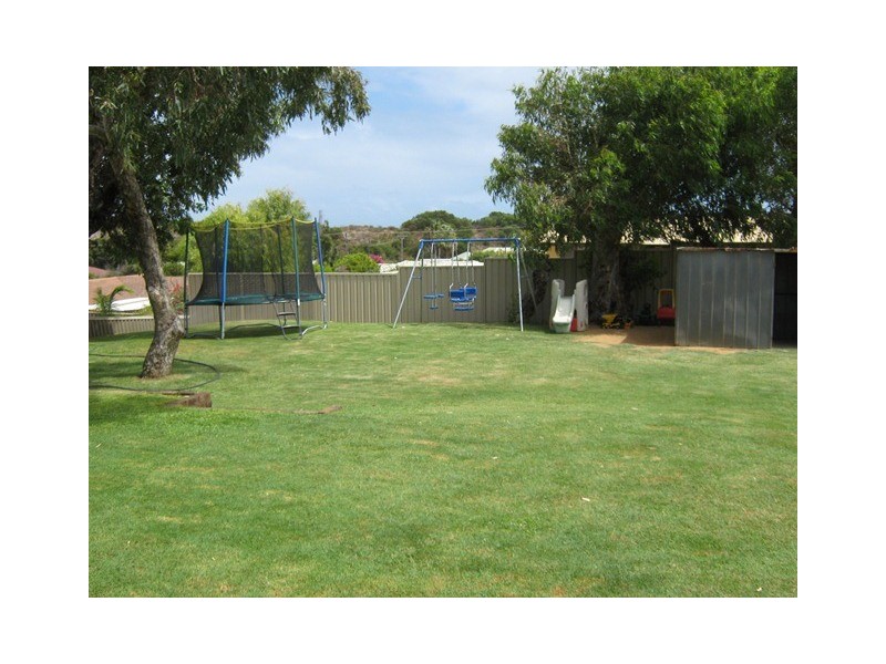 12 Downes Way, Port Denison WA 6525