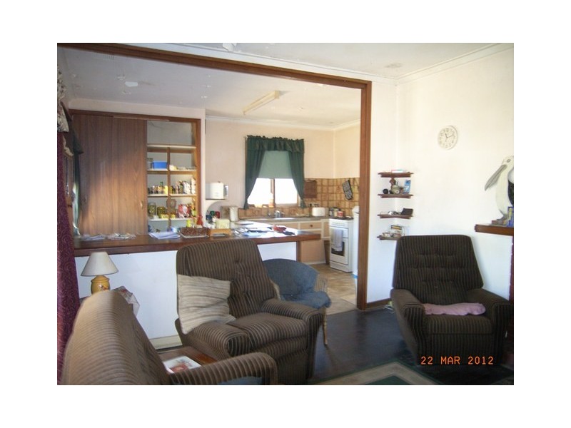 116 Point Leander Drive, Port Denison WA 6525