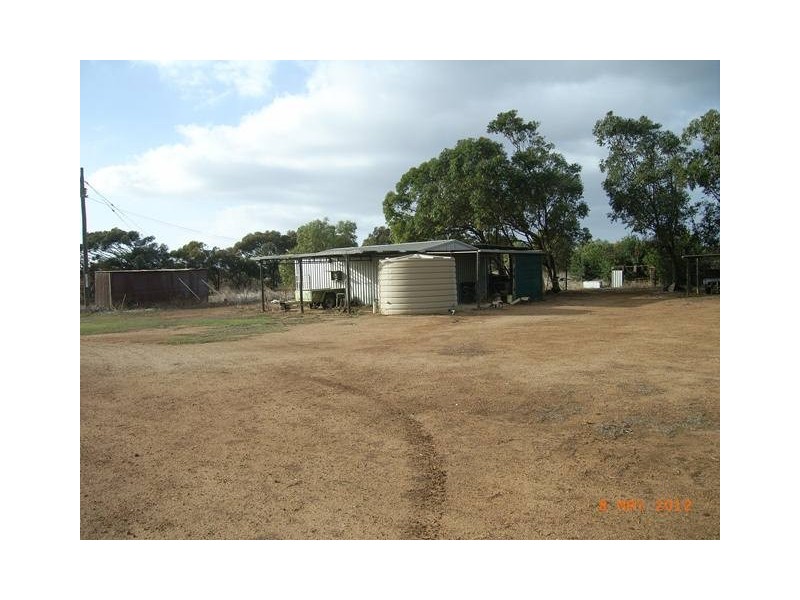 22 Bonniefield East Road, Dongara WA 6525