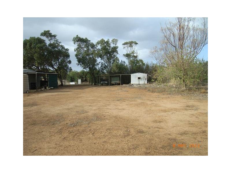 22 Bonniefield East Road, Dongara WA 6525