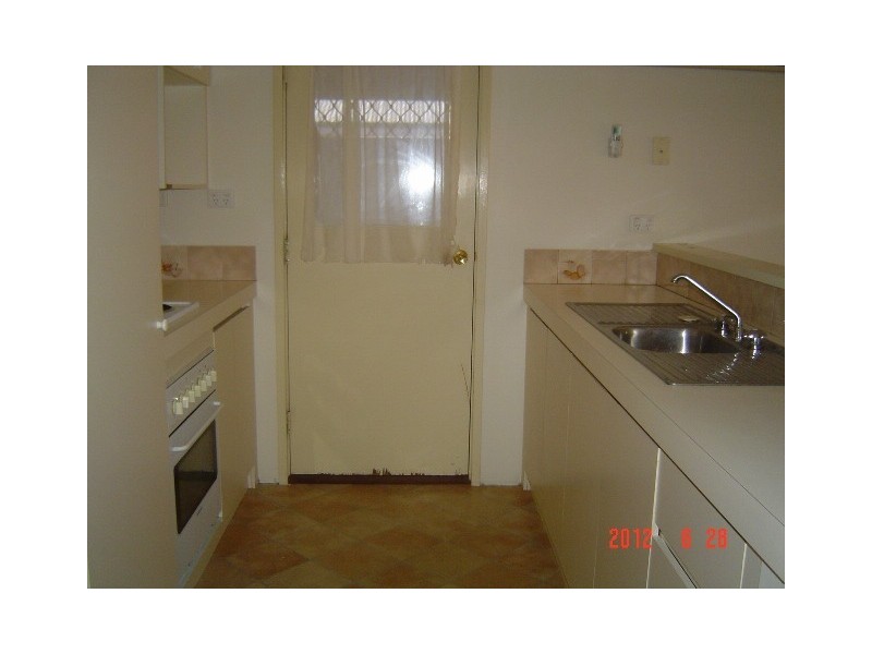 4/14 HOSKEN, Dongara WA 6525