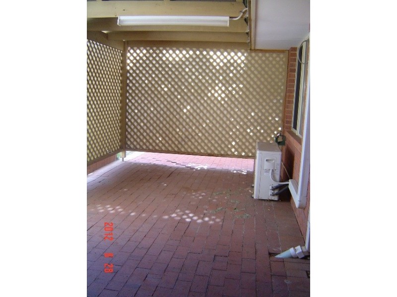 4/14 HOSKEN, Dongara WA 6525