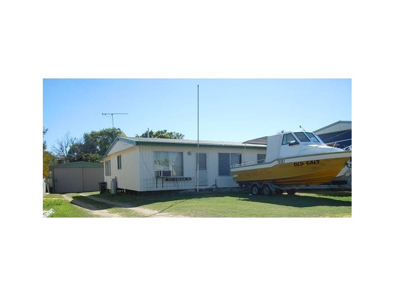 18 Whelan Street, Port Denison WA 6525