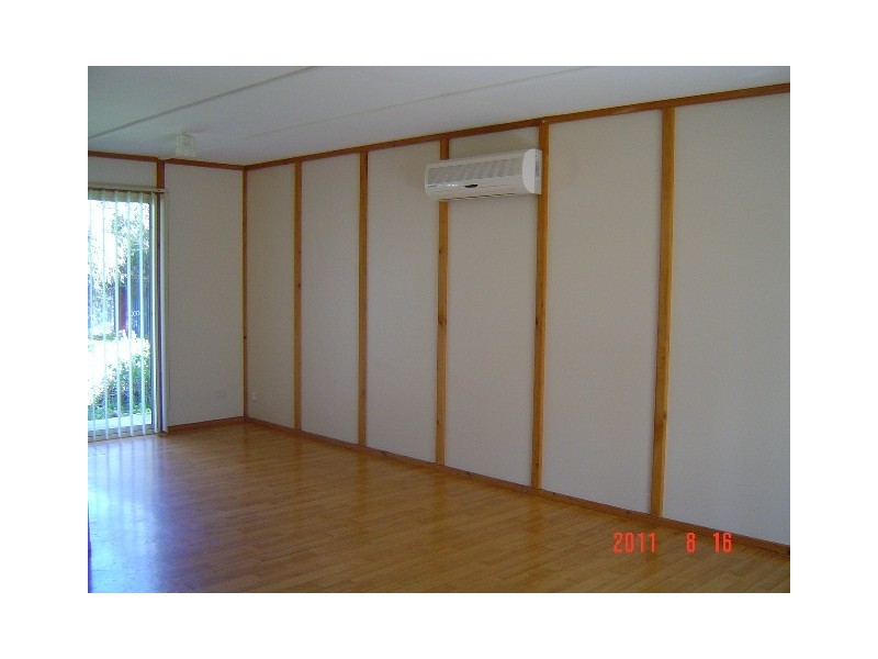 7 – 9 Massingham Drive, Dongara WA 6525