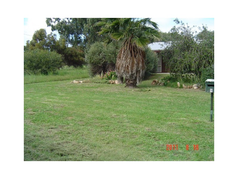 7 – 9 Massingham Drive, Dongara WA 6525